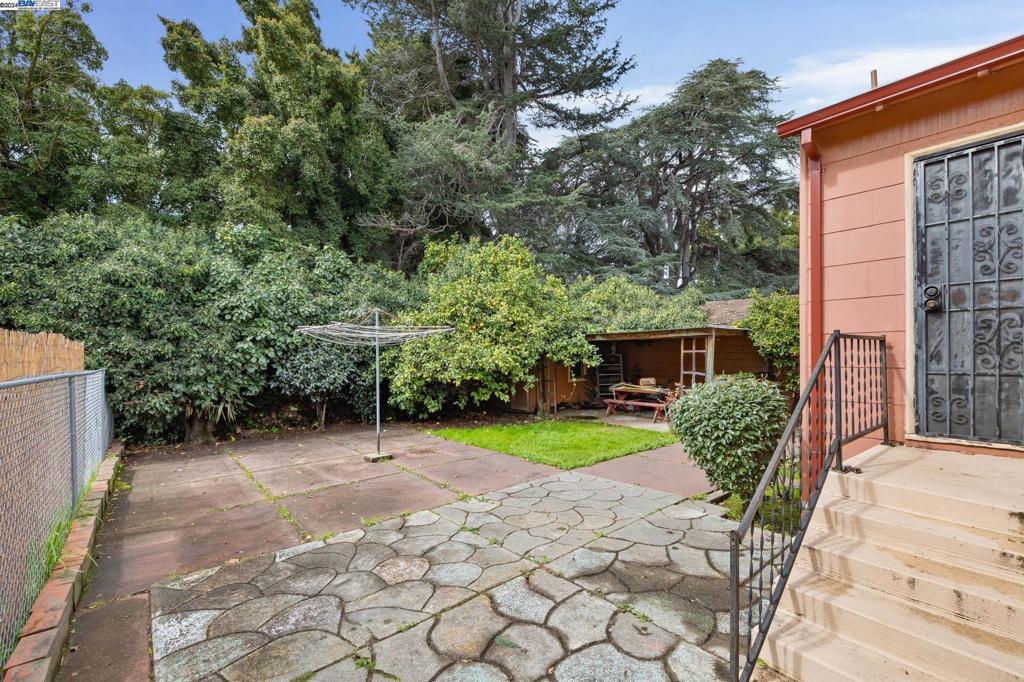 ARROYO PARK - Residential