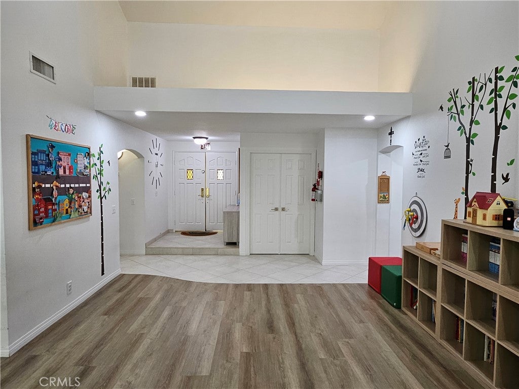 198 Sunflower Street