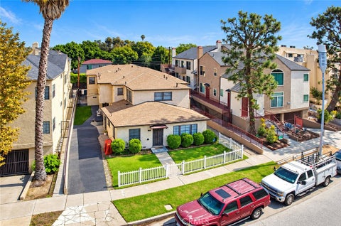 Photo of 2526 S Centinela Avenue, Los Angeles, CA 90064 (MLS # PW26218352)