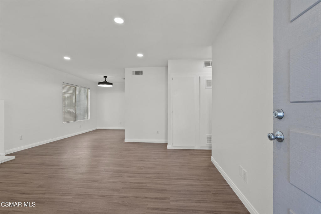 540 Spring Road 93