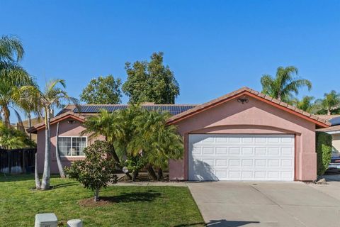 Photo of 2491 Linda Court, Escondido, CA 92027 (MLS # NDP2601878)
