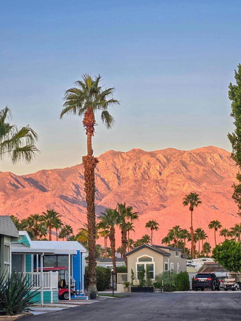 Desert Shadows Rv Re - Manufactured In Park