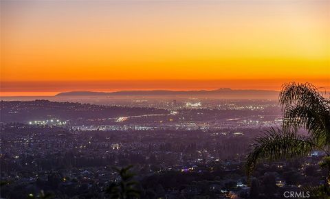 8481 E Foothill Street Anaheim Hills CA 92808