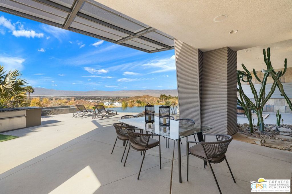 25 Sierra Vista Drive