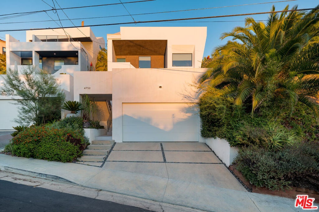 4752 Baltimore Street, Los Angeles CA 90042