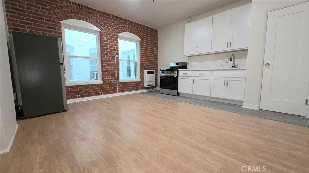 3408 W Sunset Boulevard 103