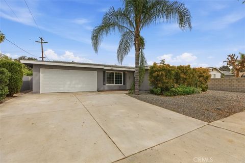 Photo of 2875 Washington, Riverside, CA 92504 (MLS # IV26034538)