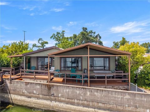 Photo of 2776 Lakeshore Blvd Blvd, Lakeport, CA 95453 (MLS # LC26060300)