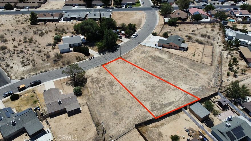 Discover the perfect canvas for your next project with this 0.264-acre parcel located in a highly sought-after area. Just minutes from the freeway, this lot offers unbeatable convenience for commuters and easy access to nearby shopping centers, restaurants, and schools. Whether you're looking to build your dream home or invest, this property provides endless potential in a growing community. Utilities nearby. Don’t miss out on this centrally located gem—opportunities like this don’t last long!