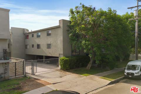 Photo of 6590 Hazeltine Avenue, Los Angeles, CA 91401 (MLS # 26864985)