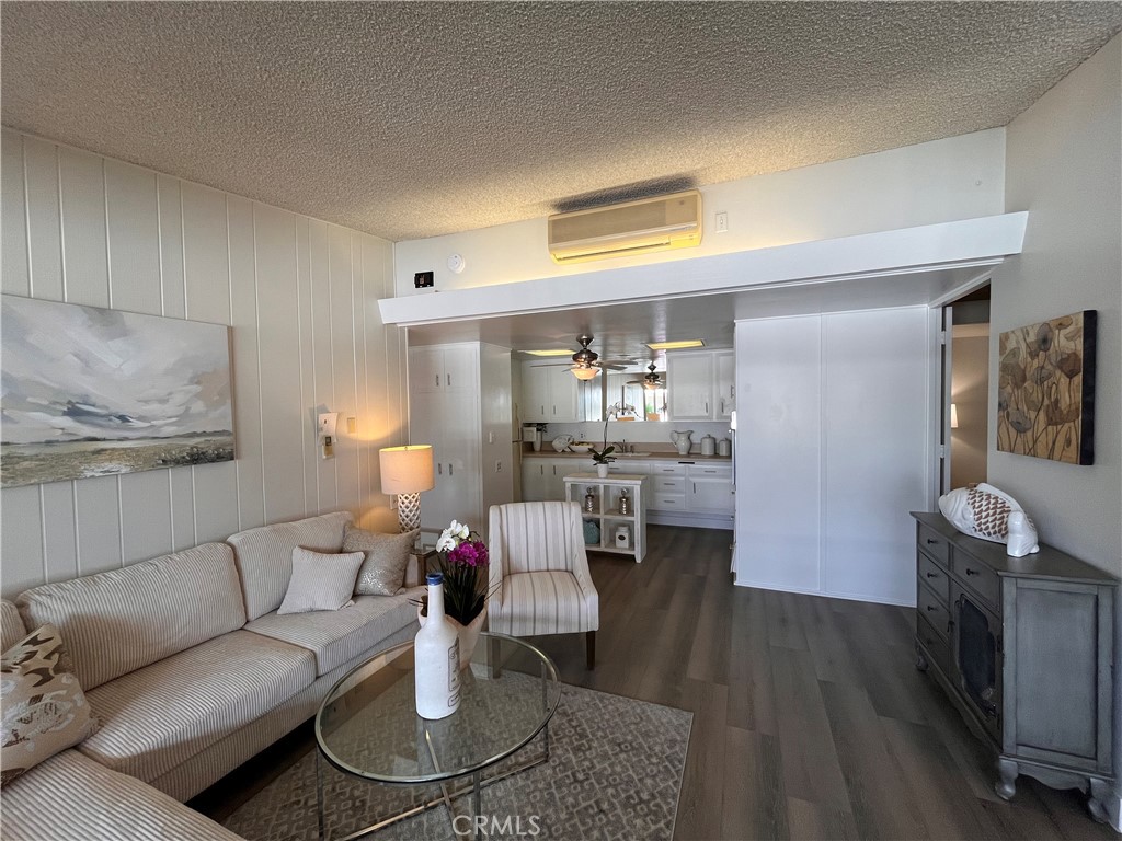 13081 Oak Hills Dr., M9-223I