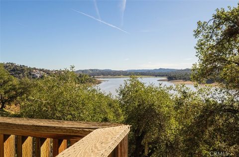 Tiny photo for 8730 Bluff Court, Bradley, CA 93426 (MLS # NS26070345)