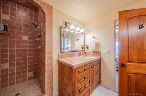 Tiny photo for 8730 Bluff Court, Bradley, CA 93426 (MLS # NS26070345)