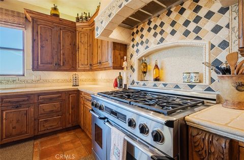 Tiny photo for 8730 Bluff Court, Bradley, CA 93426 (MLS # NS26070345)