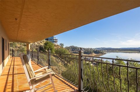 Tiny photo for 8730 Bluff Court, Bradley, CA 93426 (MLS # NS26070345)