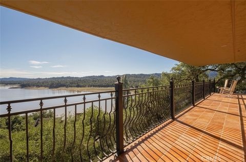 Tiny photo for 8730 Bluff Court, Bradley, CA 93426 (MLS # NS26070345)