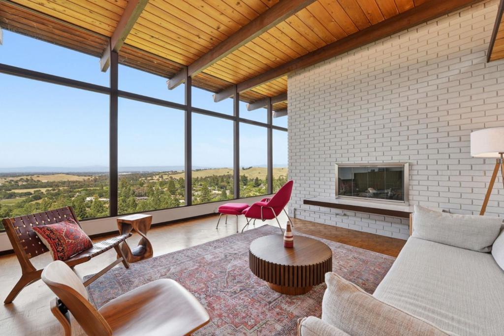410 Conil Way, Portola Valley CA 94028