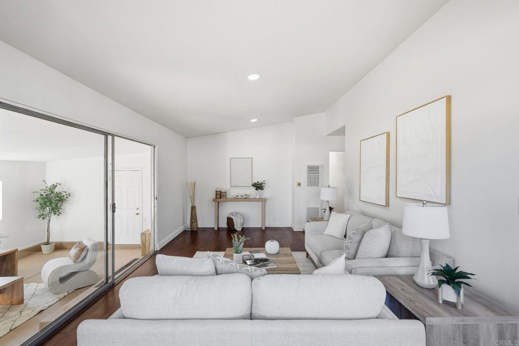 1441 Green Bay Street