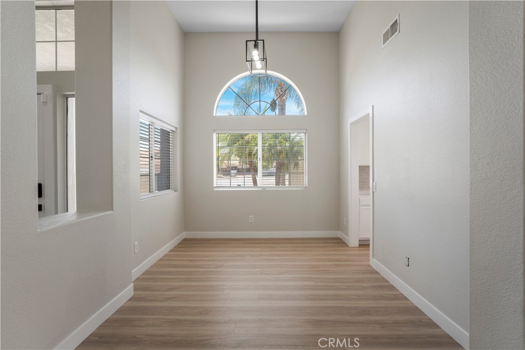 1336 Camino Rosaleen