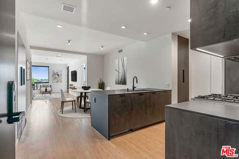 Photo of 3688 Overland Avenue #714, Los Angeles, CA 90034 (MLS # 26871499)