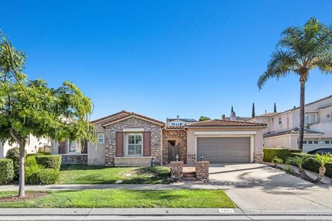 Photo of 1001 White Alder Avenue, Chula Vista, CA 91914 (MLS # PTP2507905)