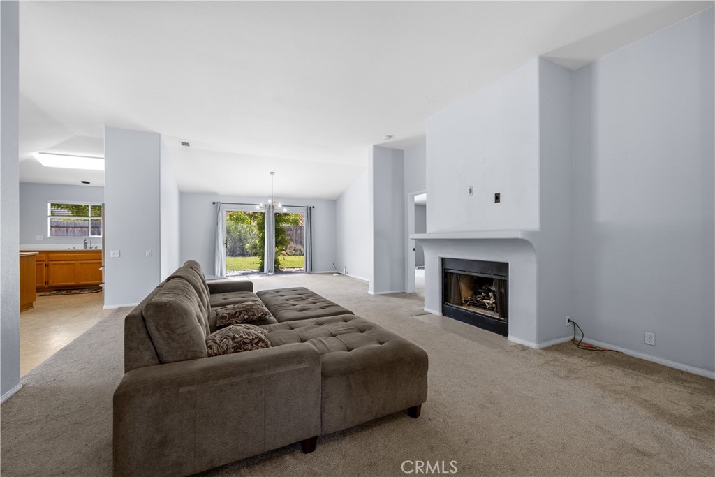 475 Heritage Lane