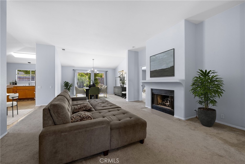475 Heritage Lane