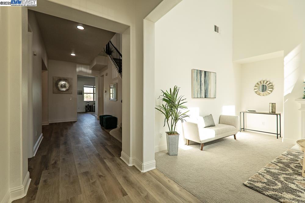 ESTATES - Residential