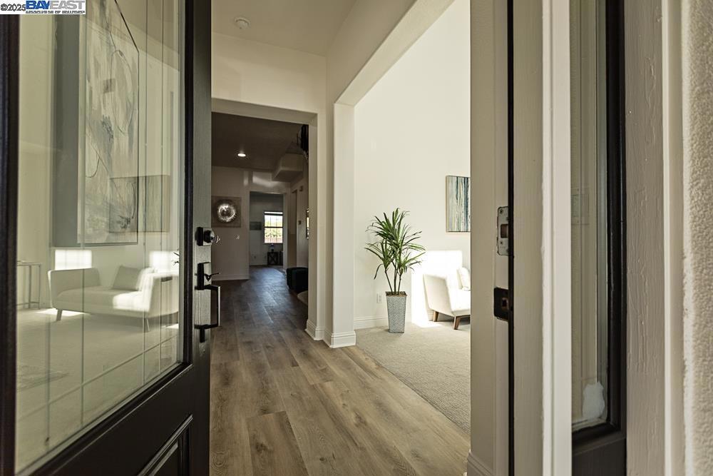 ESTATES - Residential