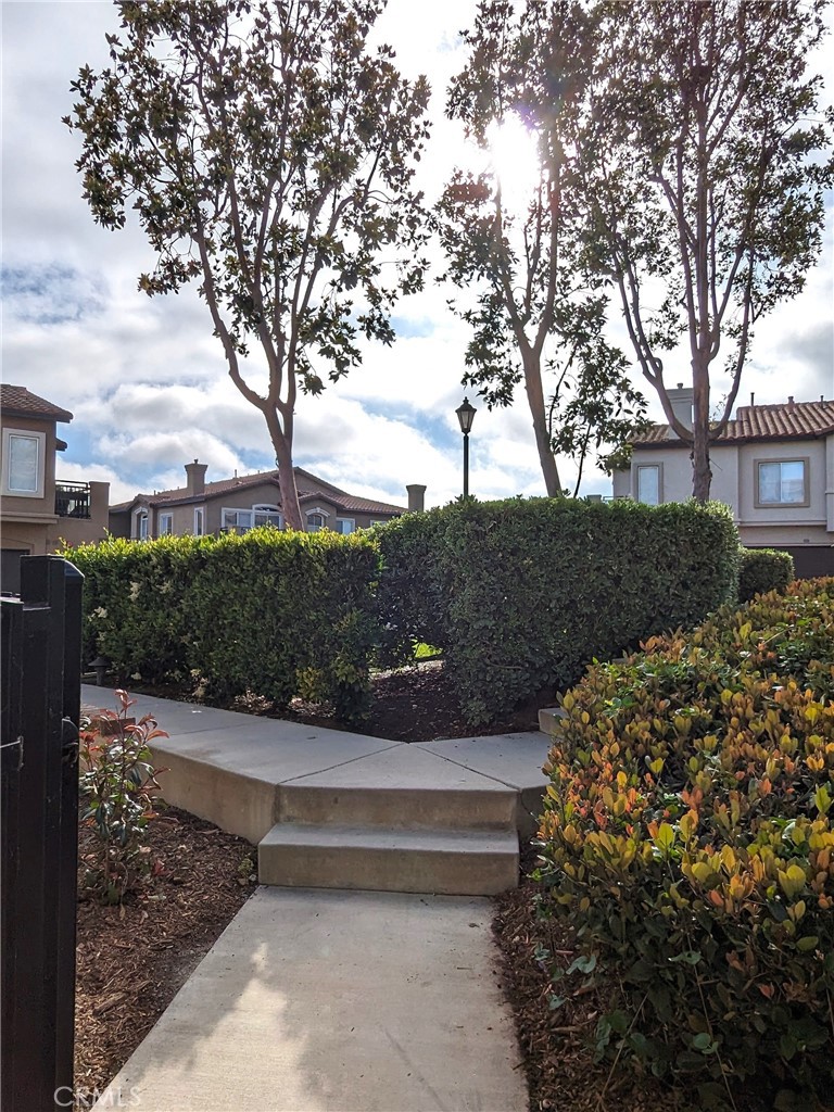 Passeggio (PASG) - Residential Lease