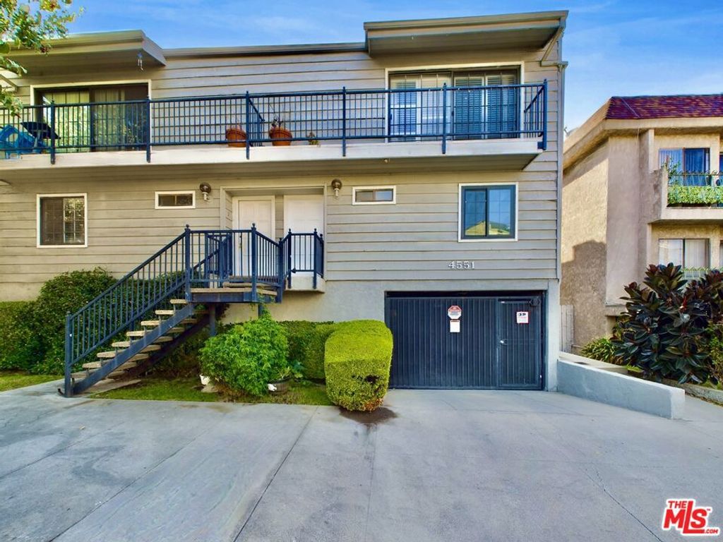 Photo of 4551 Kester Avenue #1, Sherman Oaks, CA 91403 (MLS # 25594393)