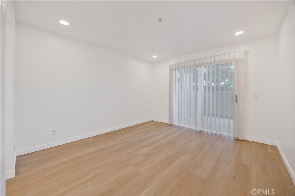 Mandevilla (MAND) - Residential Lease