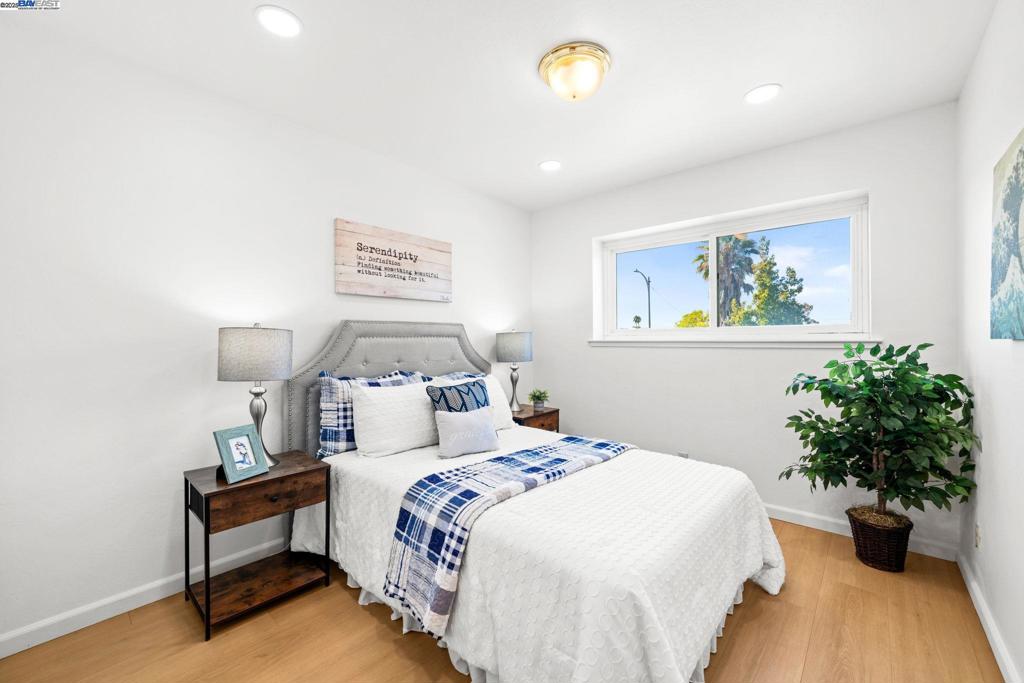 WARM SPRINGS - Residential