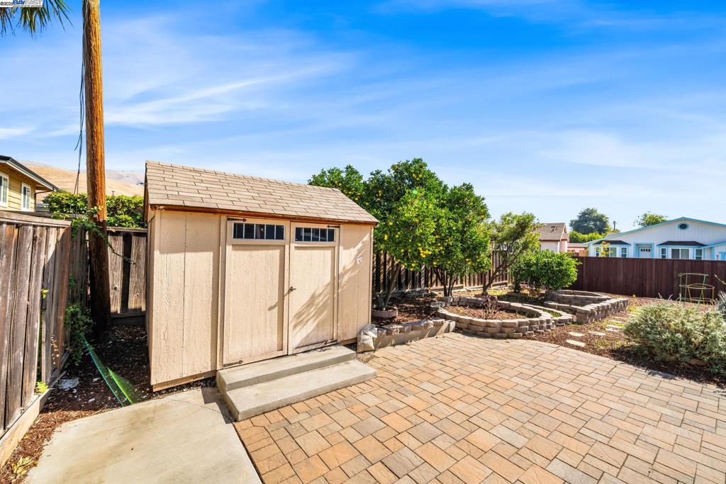 WARM SPRINGS - Residential