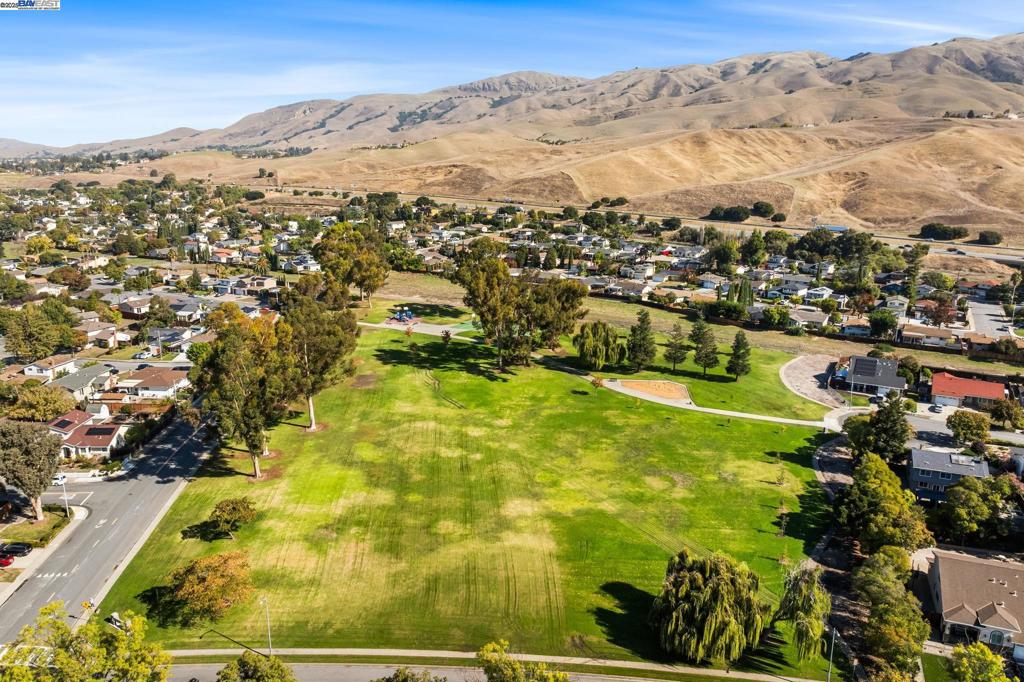 WARM SPRINGS - Residential