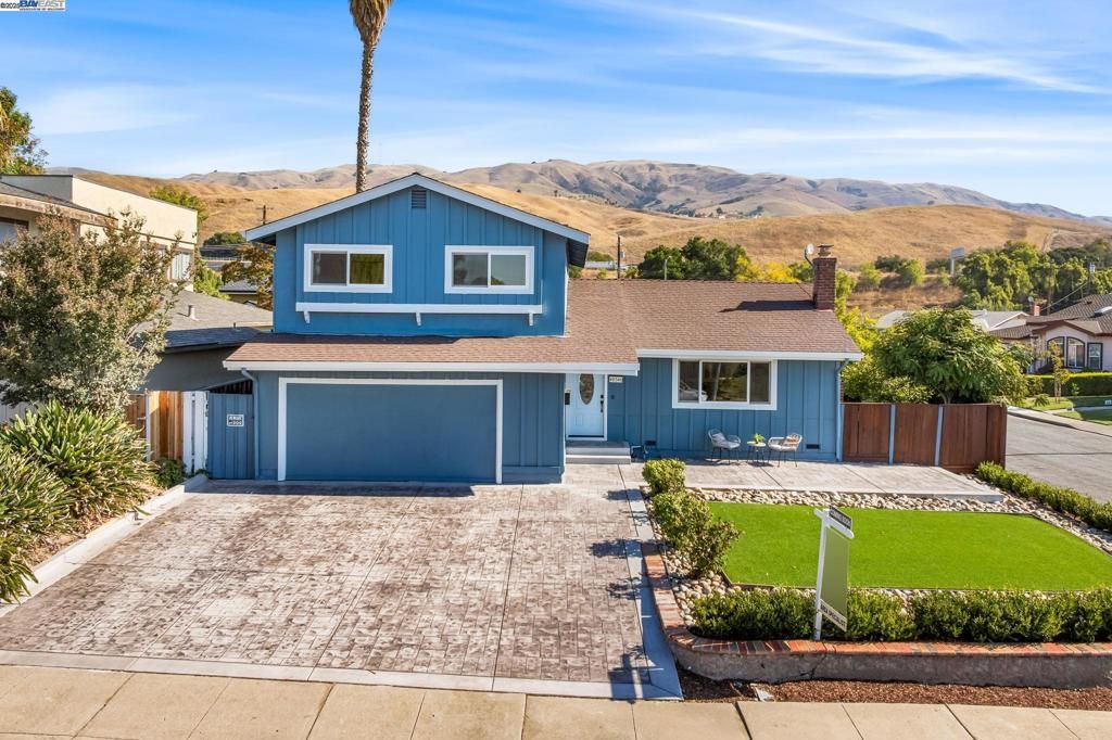 Photo of 48346 Cottonwood St St, Fremont, CA 94539 (MLS # 41114773)