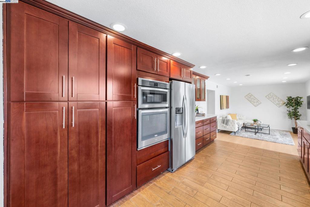 WARM SPRINGS - Residential