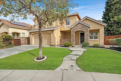4726 Dandelion Loop Tracy CA 95377