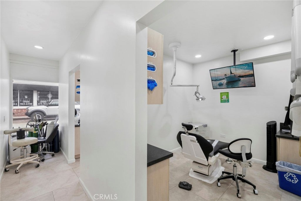 122 Agate, Newport Beach CA 92662 - Photo 9