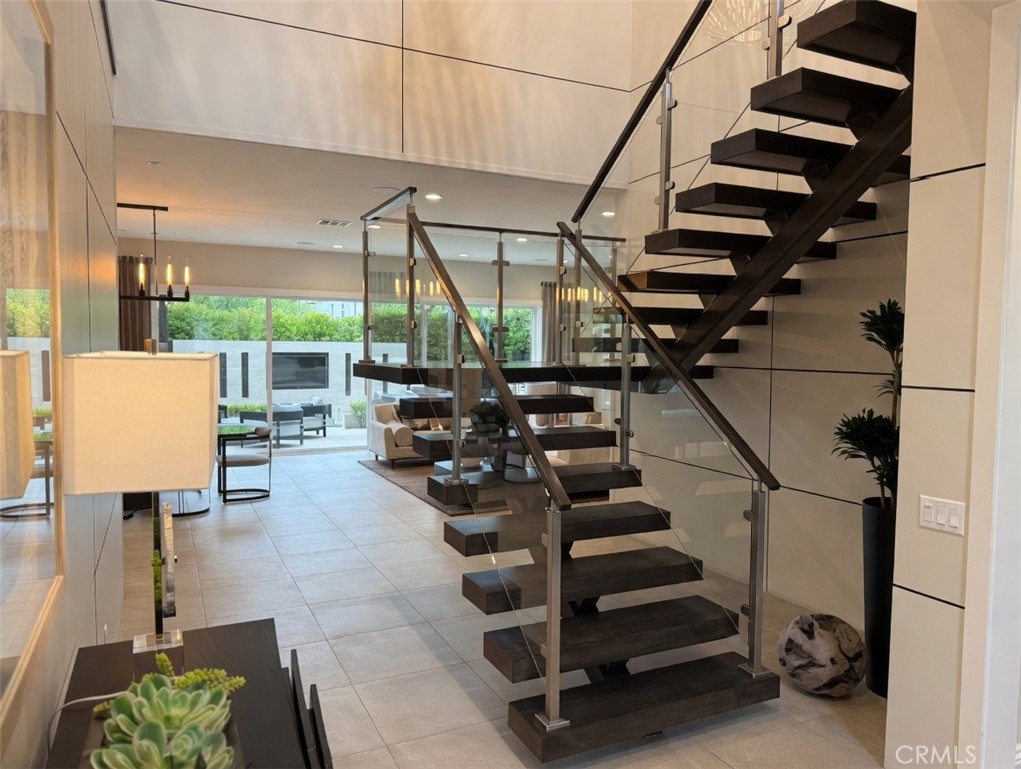 111 Lassen Street