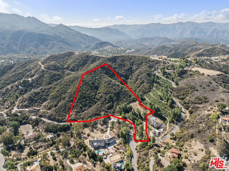 24600 Thousand Peaks Rd