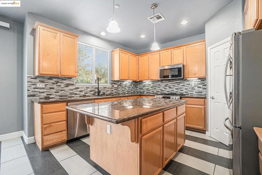 MAGNOLIA PARK - Residential