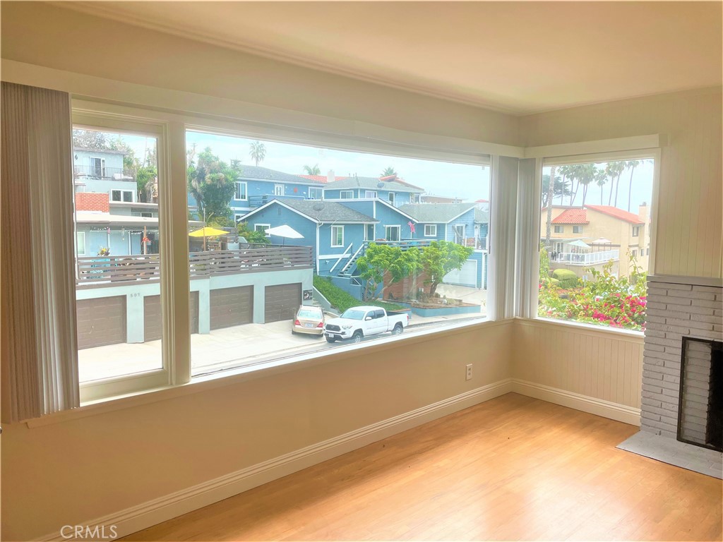 / - Residential Lease