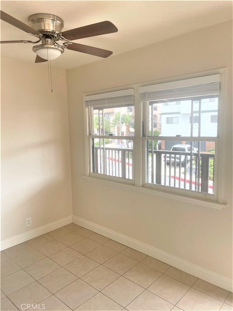 / - Residential Lease