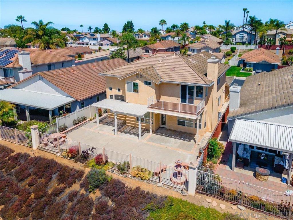 2283 Rock View Glen