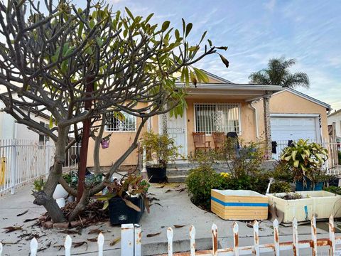 4472 4474 51St St San Diego CA 92115