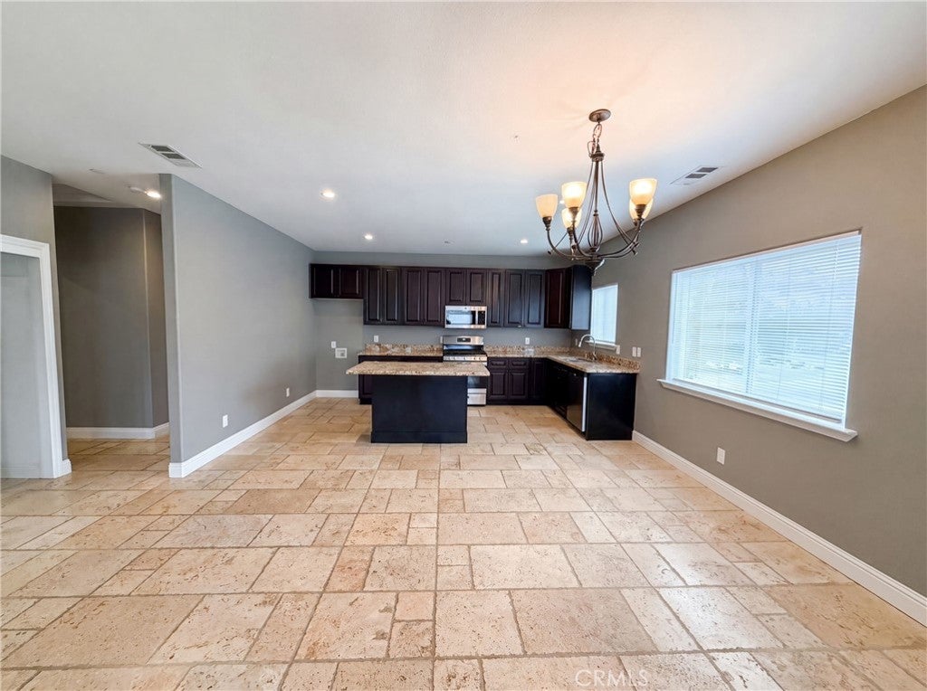257 Sutter W