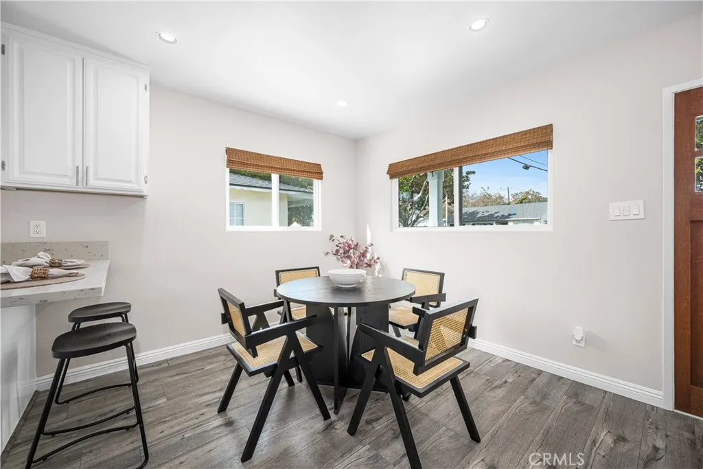 Lakewood, California 90713, United States, 4 Bedrooms Bedrooms, ,3 BathroomsBathrooms,Residential,Active,244620