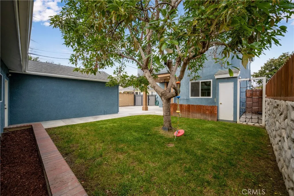 Lakewood, California 90713, United States, 4 Bedrooms Bedrooms, ,3 BathroomsBathrooms,Residential,Active,244620