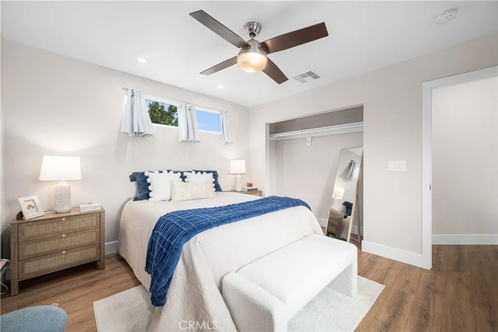 Lakewood, California 90713, United States, 4 Bedrooms Bedrooms, ,3 BathroomsBathrooms,Residential,Active,244620